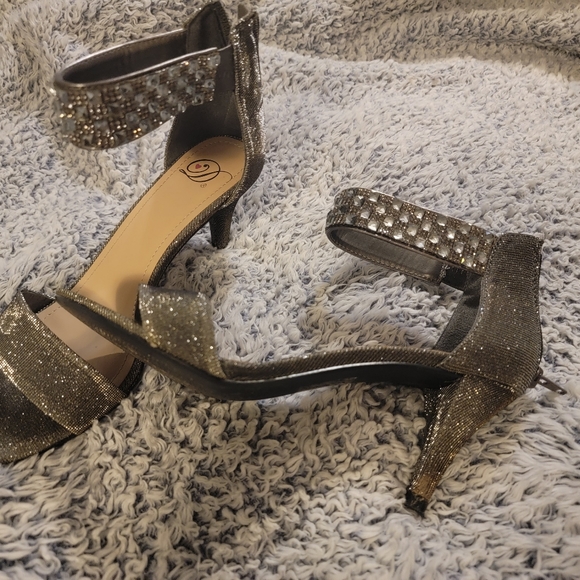 Women Open Toe Ankle Strap High Heel zippered Rhinestone Sandal Krystal Pewter - Picture 3 of 5